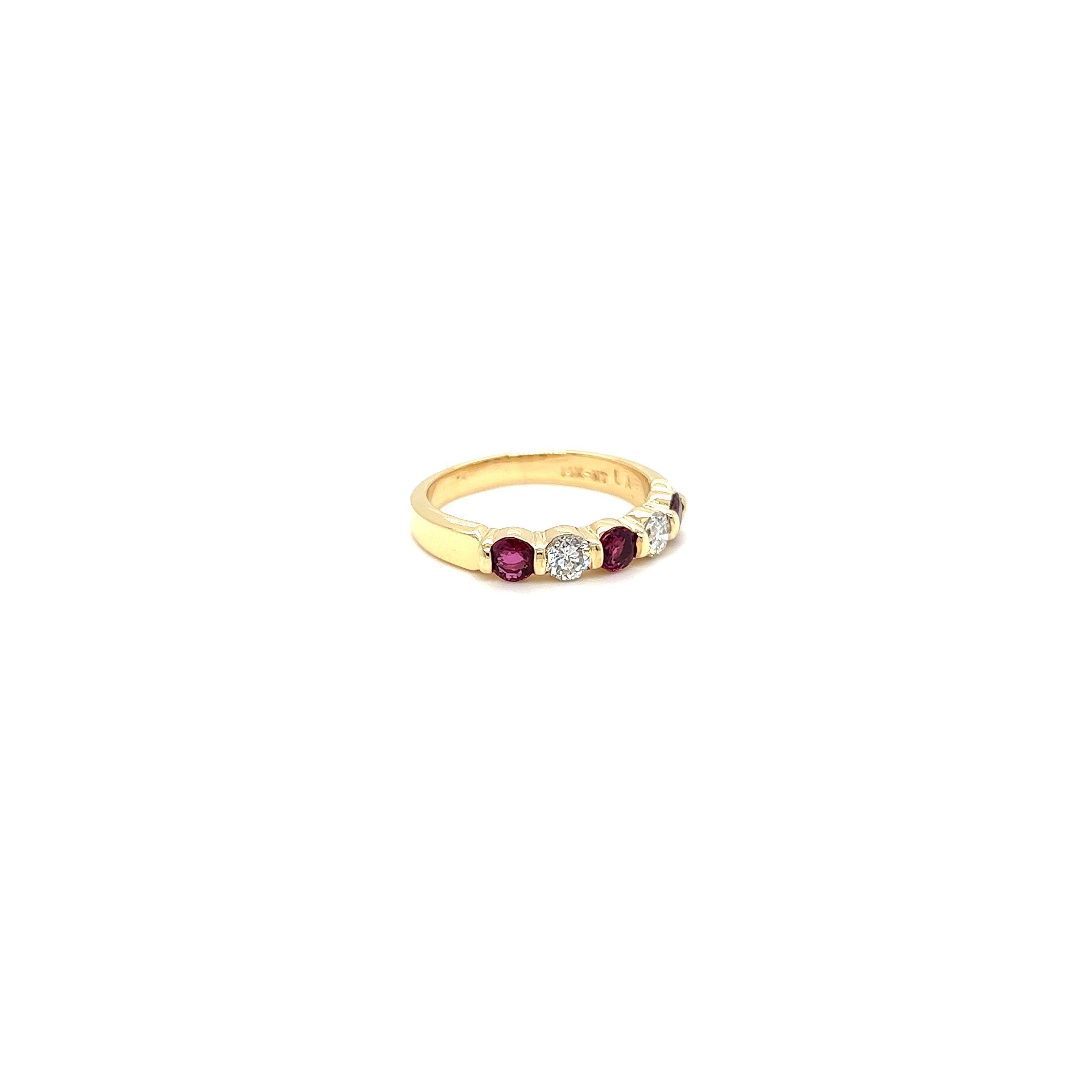 Yellow Gold 14k Diamond and Ruby Ring | I&I Diamonds in Coconut Creek, FL