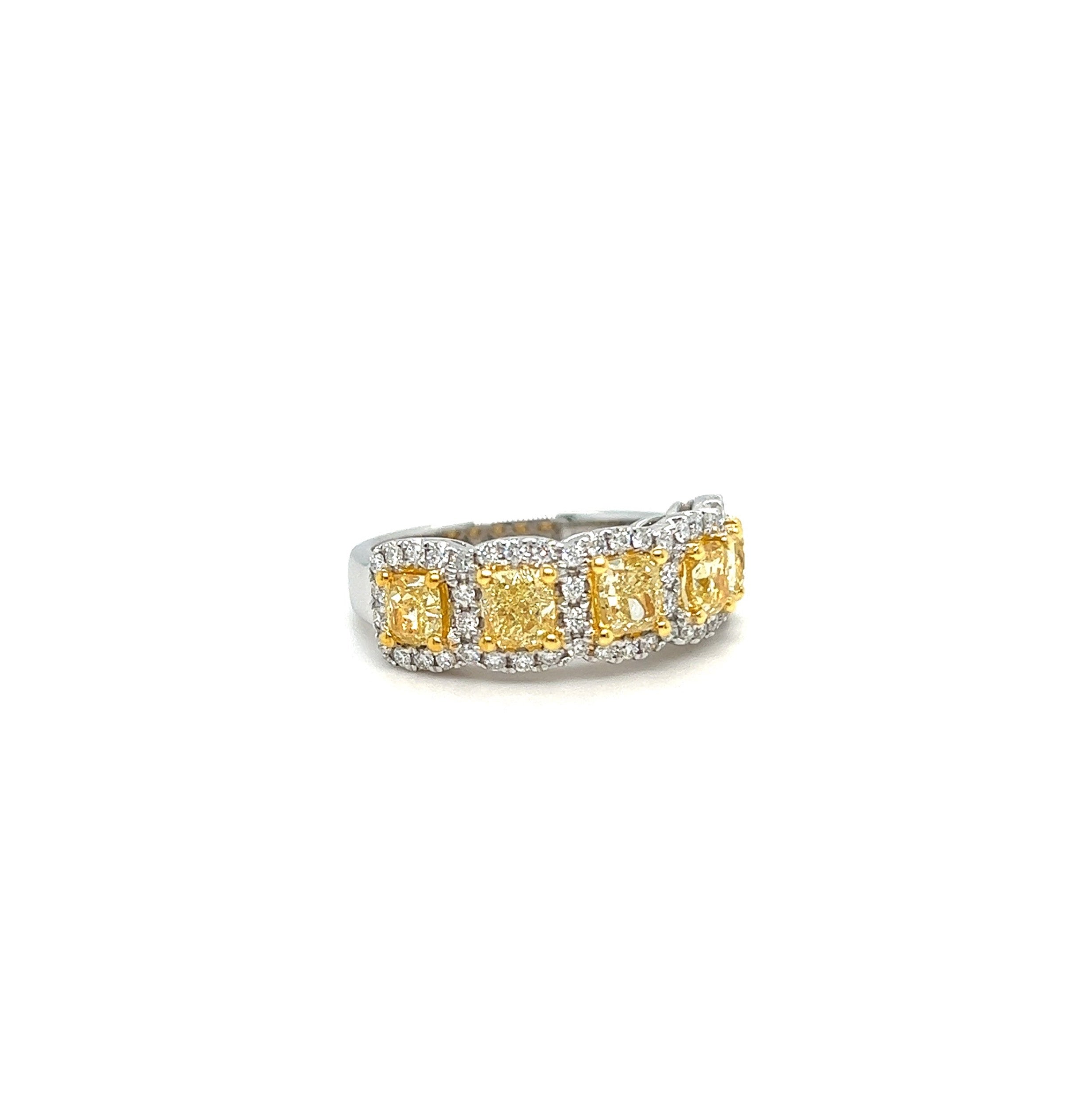 White and Yellow Gold 18k Diamond Ring | I&I Diamonds in Coconut Creek, FL