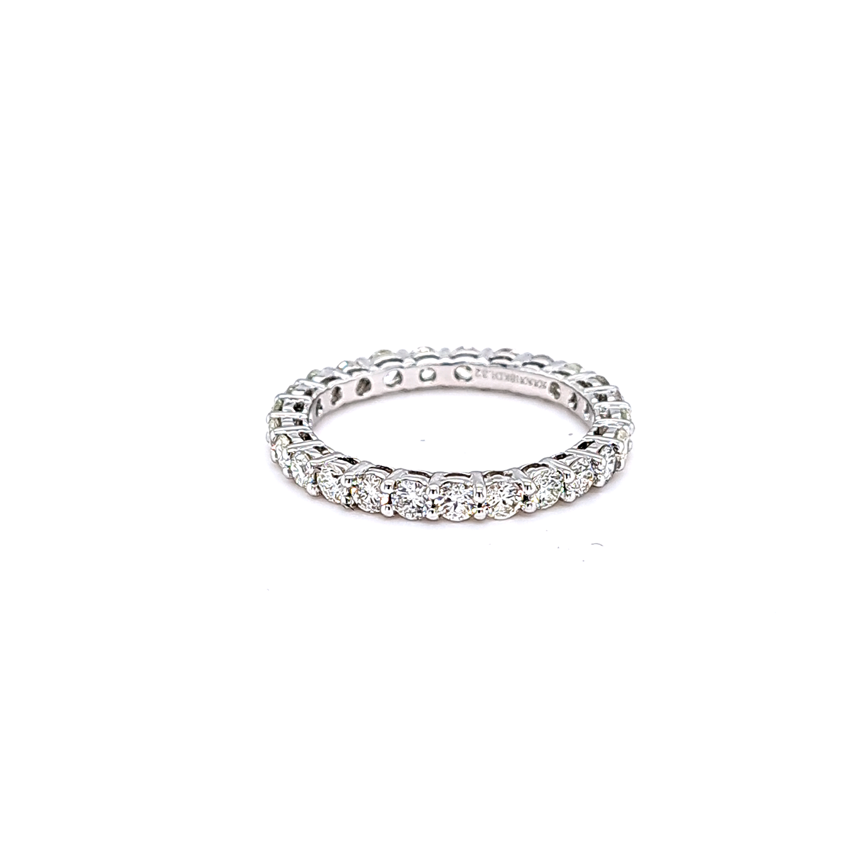 18 karat White Gold Diamond Eternity Band