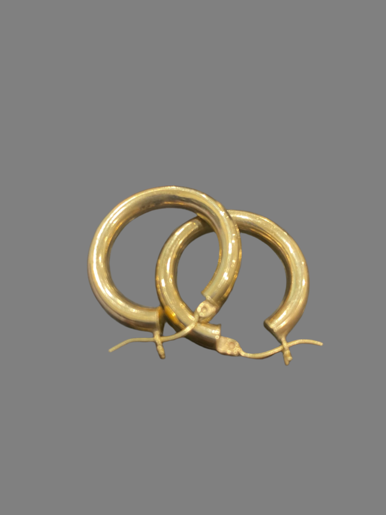 14k Yellow Gold 0.75 inch Hoop Earrings