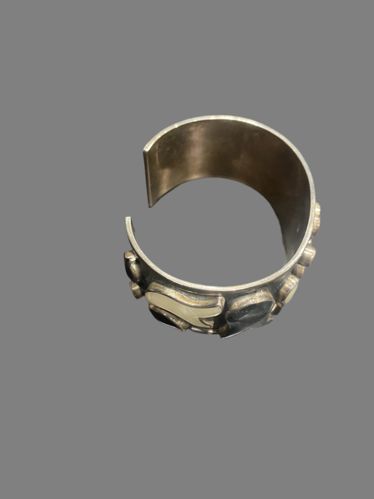 Open Stone Silver Cuff - 2 ounces