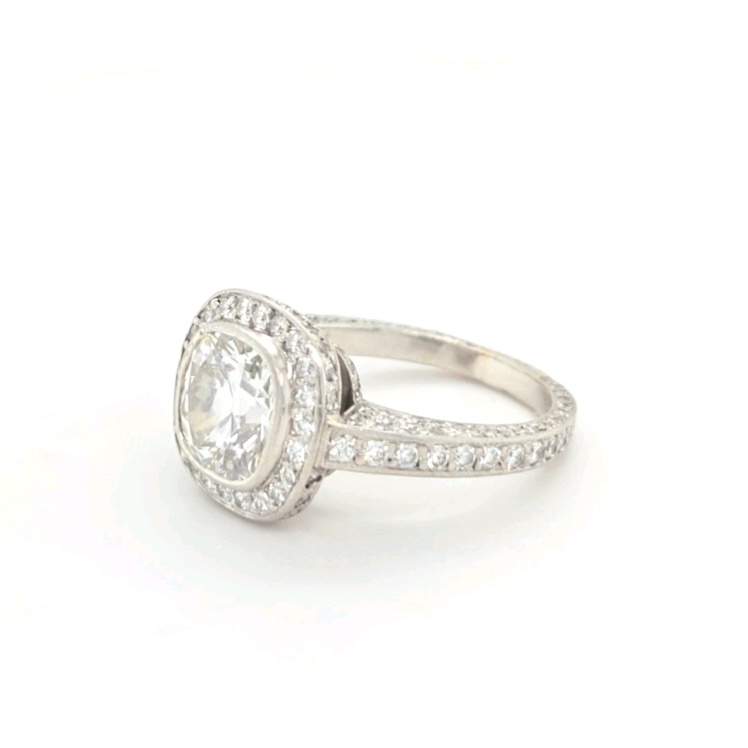 18k White Gold Cushion Cut Diamond Ring - 4.25ct