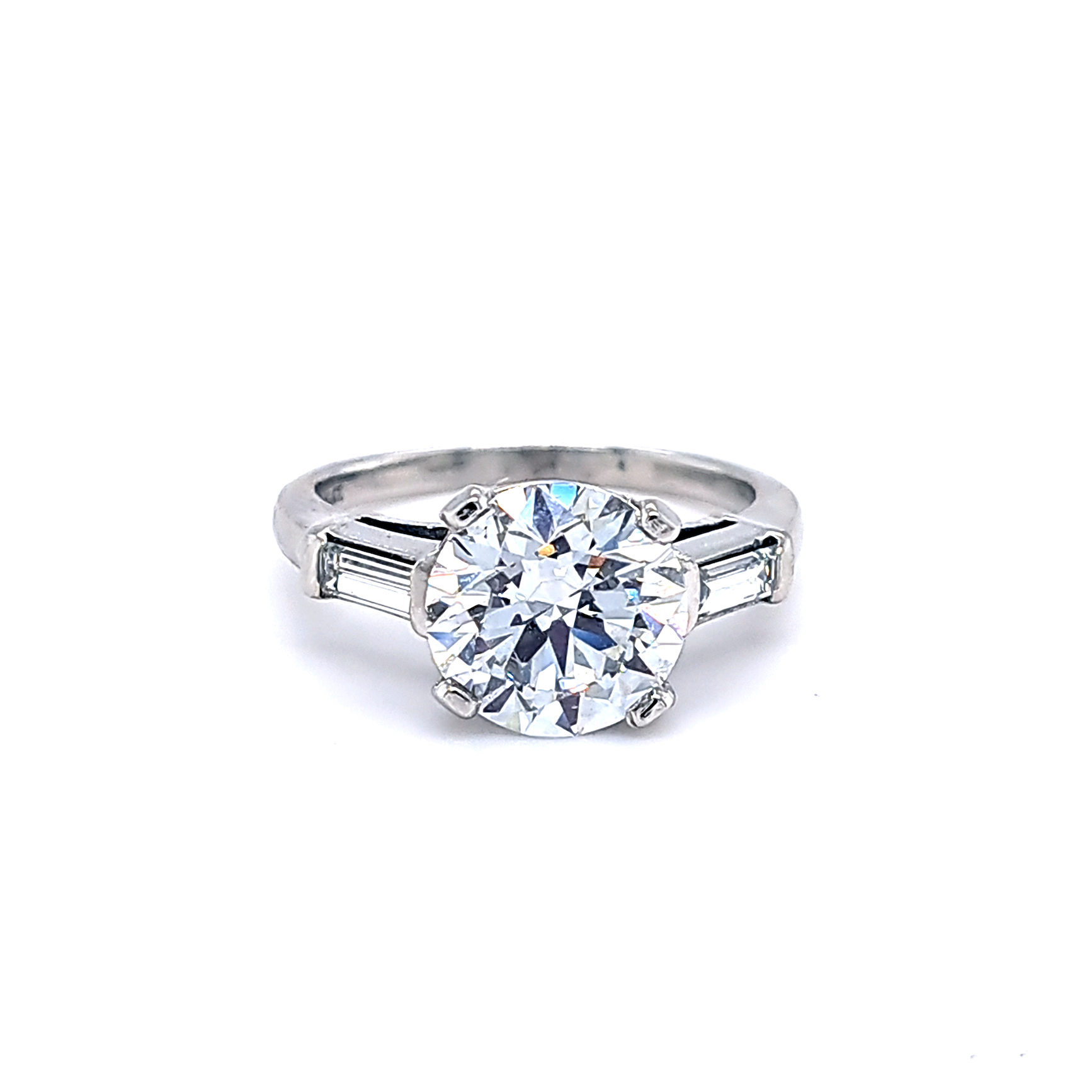 3.4 g Platinum, VS1 G color Diamond Ring